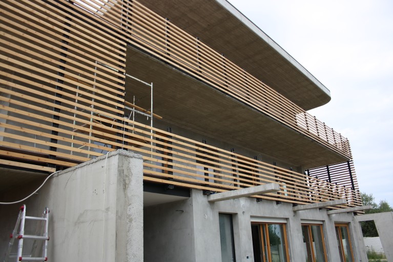 Facciata ventilata in legno Pescara