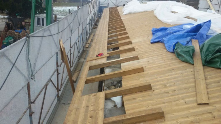 Casa in legno Fagnano Alto tetto